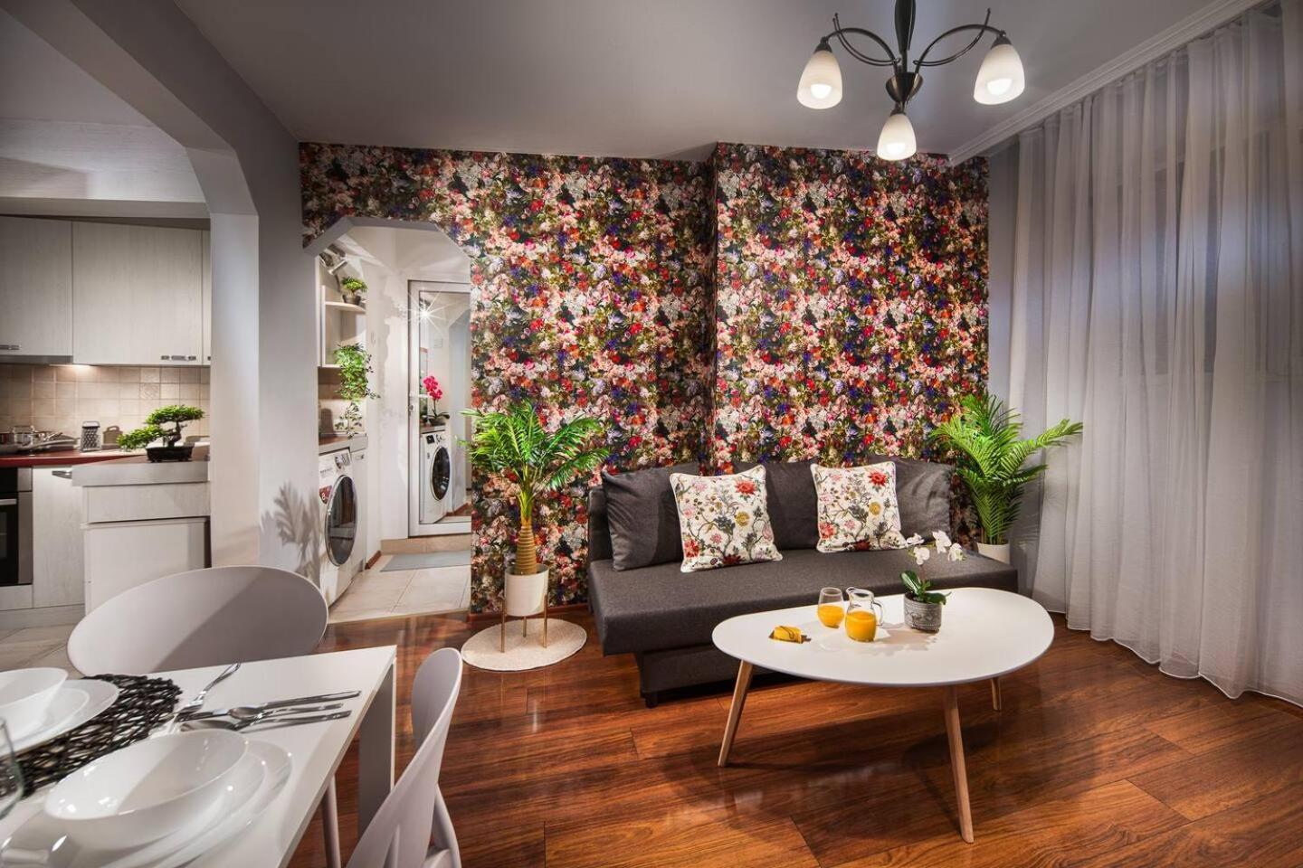 New, Vibrant & Appartement *